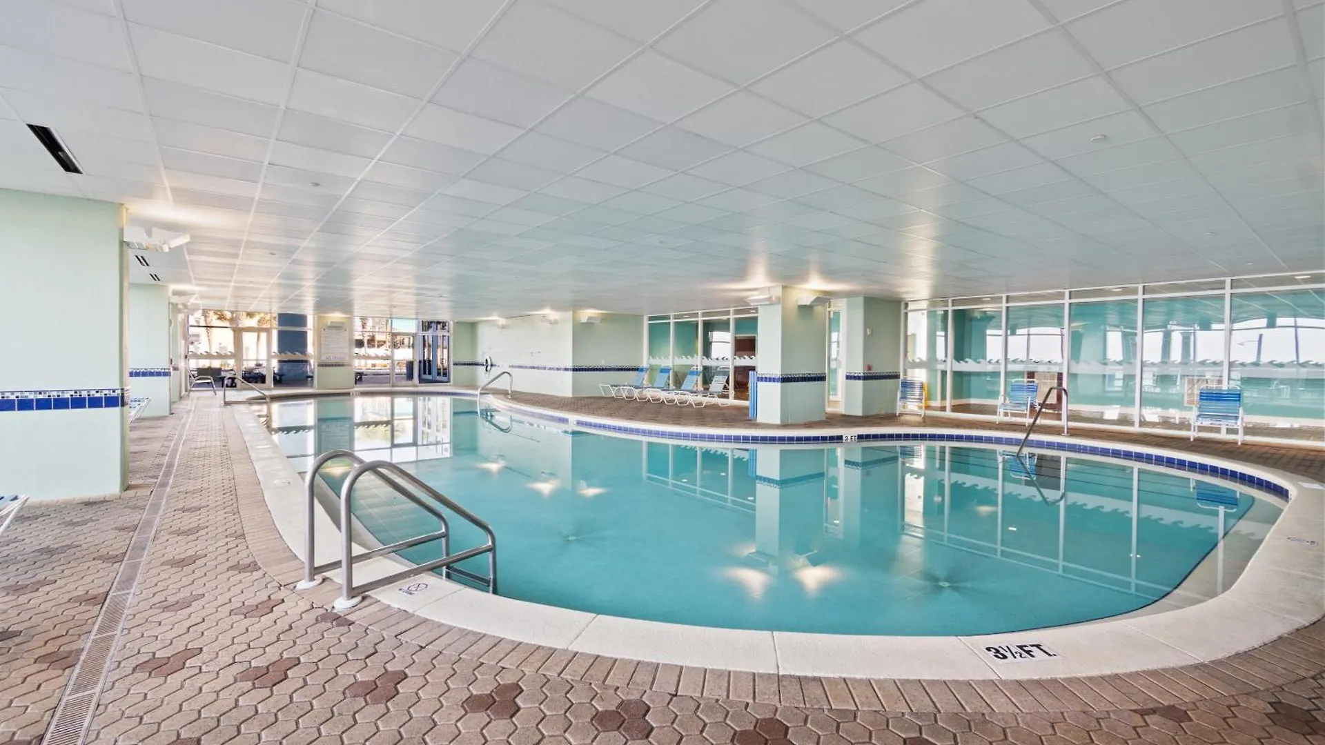 Apartment Majestic Beach Towers Resort By Panhandle Getaways Panama City Beach